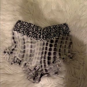Flowy shorts